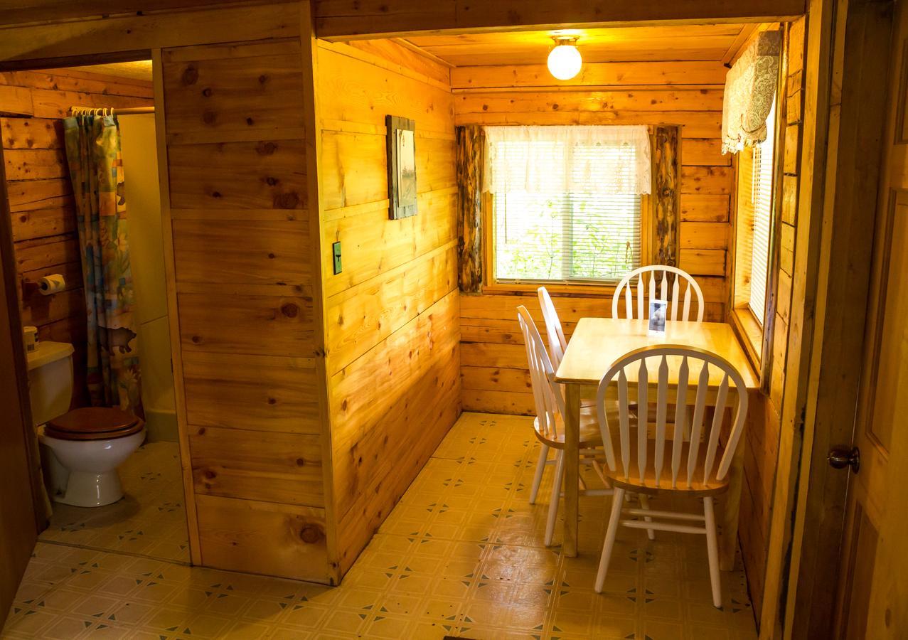 Midnight Sun Log Cabins Moose Pass Exterior foto